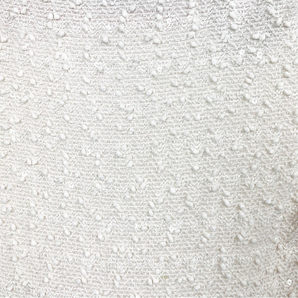 Forever 21 Off-White Textured Short Sleeve Dress, Perfect for Winter - Picture 5 of 8